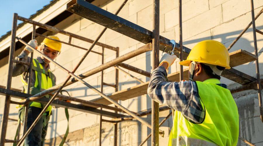 Professional gutter cleaning in Mabscott, WV